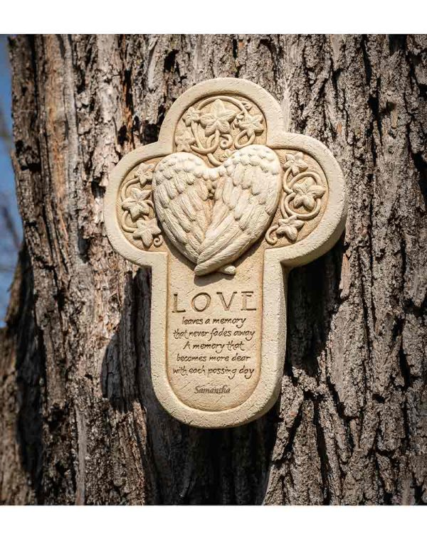 Love Leaves A Memory Stone on Tree