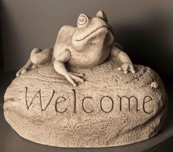 Frog Welcome - Aged Stone